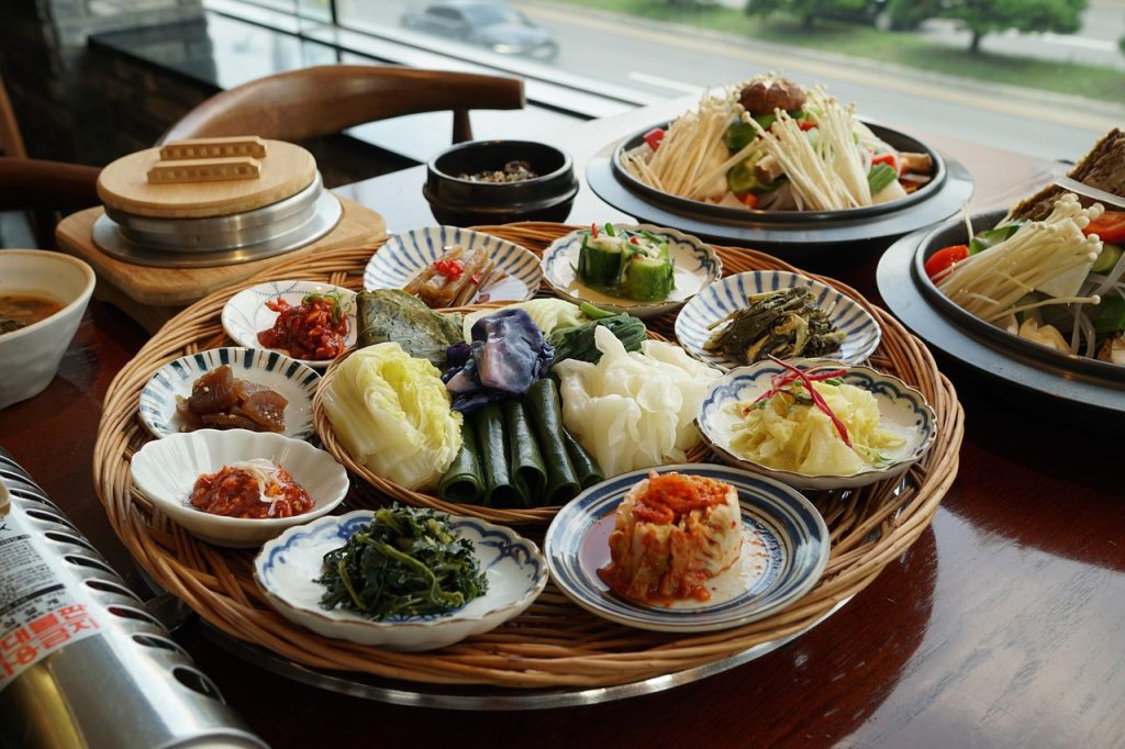 entdecken sie die welt der fermentierten lebensmittel! erfahren sie die gesundheitlichen vorteile, köstlichen rezepte und die vielfältigen sorten, die ihre ernährung bereichern können. von joghurt bis kimchi - lernen sie die kunst der fermentation kennen.