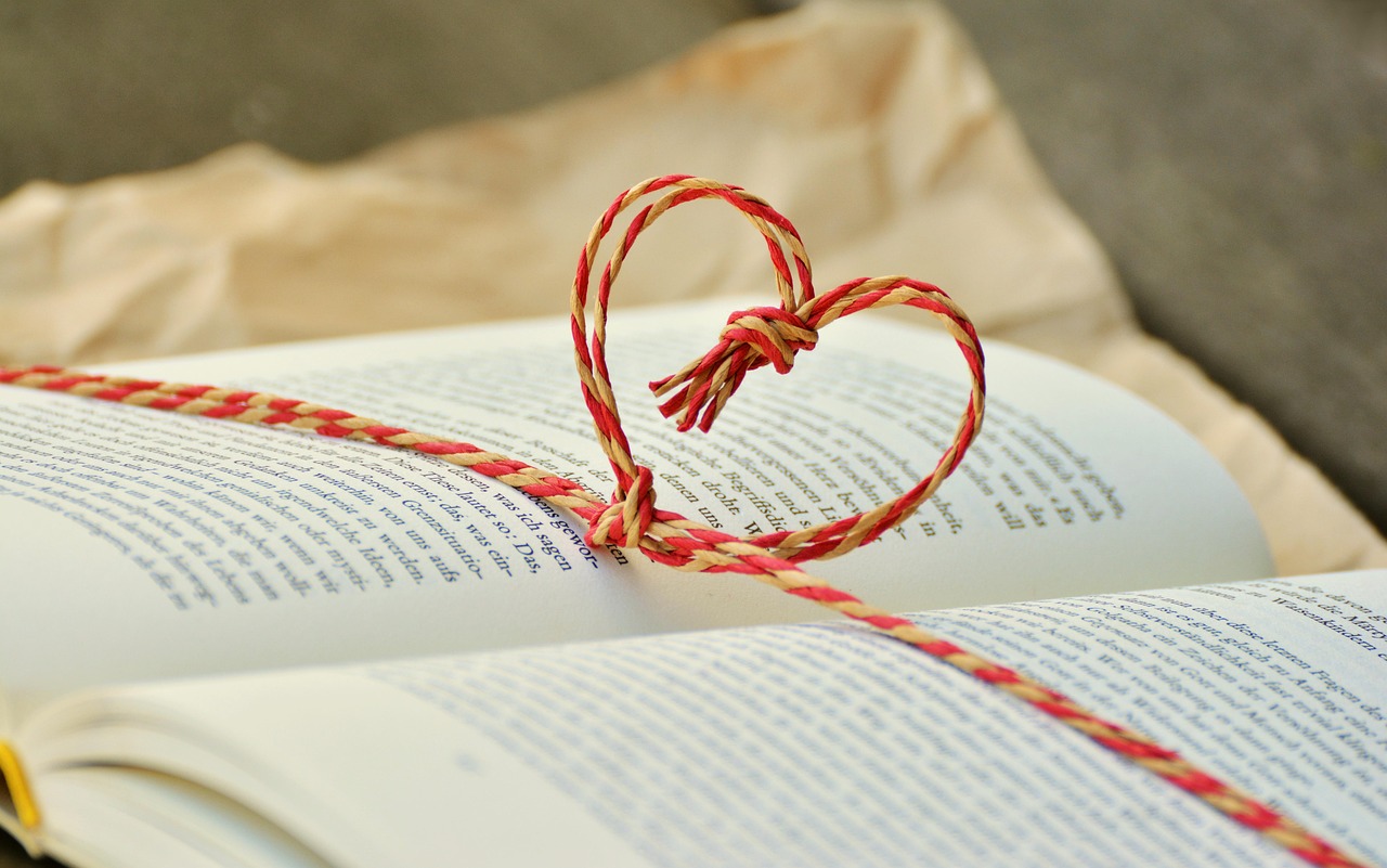 entdecken sie lebensverändernde bücher, die ihre perspektive erweitern und ihre denkweise transformieren. lassen sie sich von diesen inspirierenden werken motivieren und finden sie neue wege, um ihr leben zu bereichern.