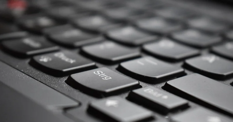 Eckige Klammer englische Tastatur und andere Layouts