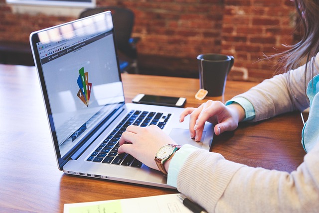Wie beeinflusst die Digitalisierung unsere Arbeitswelt?